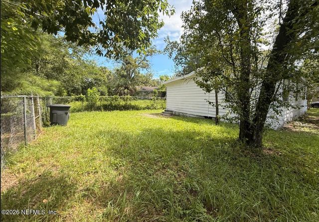 1755 W 30th Street, Jacksonville, FL 32209