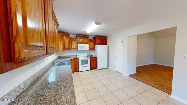 15505 Prairie Street, Biloxi, MS 39532