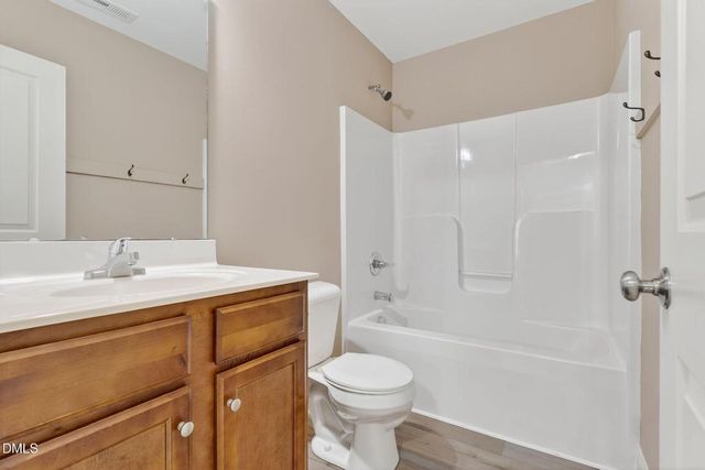 118 Landlocked Circle, Angier, NC 27501