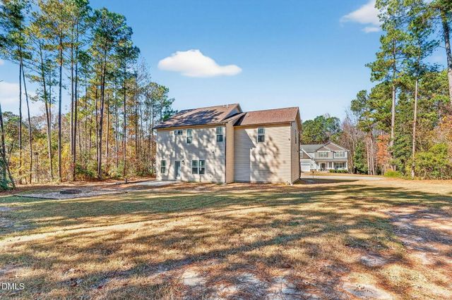 118 Landlocked Circle, Angier, NC 27501