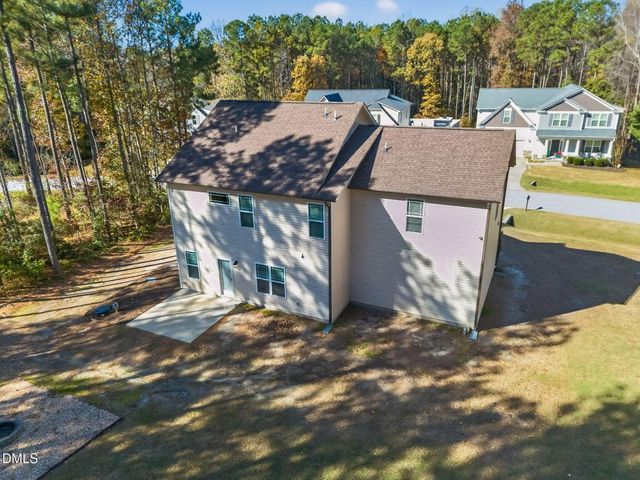 118 Landlocked Circle, Angier, NC 27501