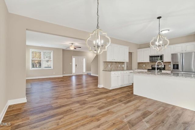 118 Landlocked Circle, Angier, NC 27501