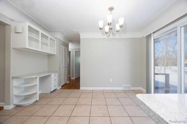 3268 Livernois Road, Troy, MI 48083