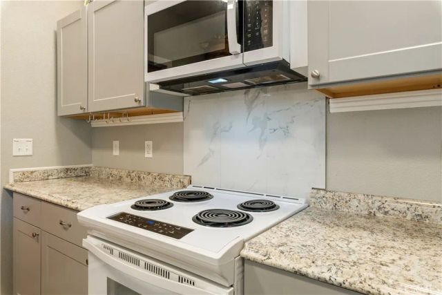 10075 El Capitan Way, Kelseyville, CA 95451