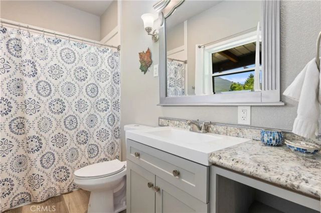 10075 El Capitan Way, Kelseyville, CA 95451