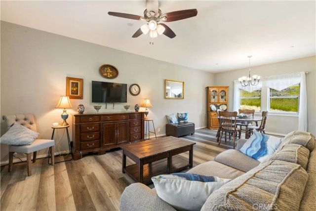 10075 El Capitan Way, Kelseyville, CA 95451