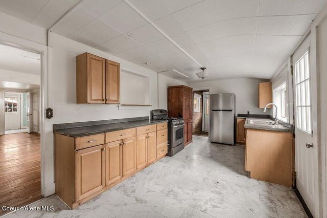 711 N Florence AVE, Sandpoint, ID 83864