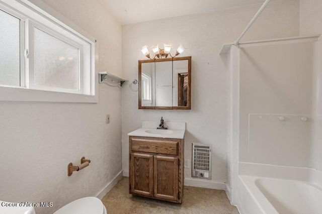 711 N Florence AVE, Sandpoint, ID 83864