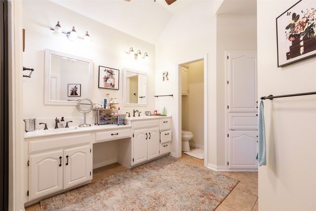 910 Kings Court, Duncanville, TX 75137