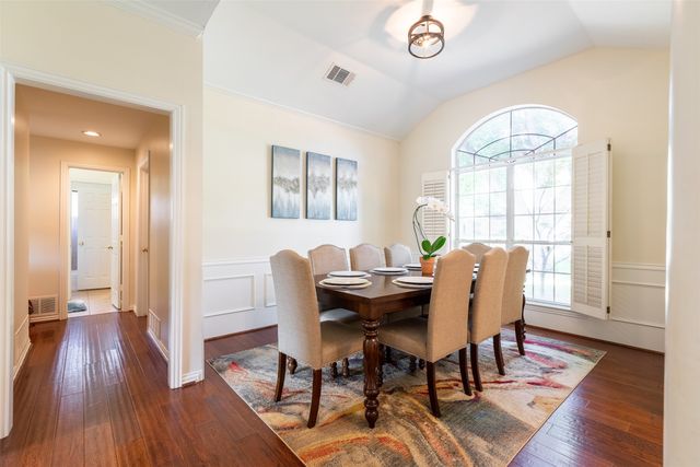 910 Kings Court, Duncanville, TX 75137