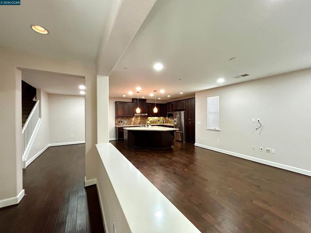 3373 Central Pkwy, Dublin, CA 94568