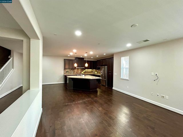 3373 Central Pkwy, Dublin, CA 94568