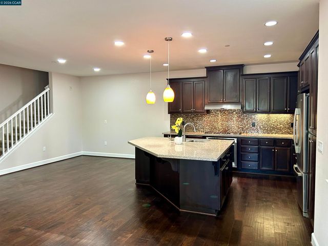 3373 Central Pkwy, Dublin, CA 94568