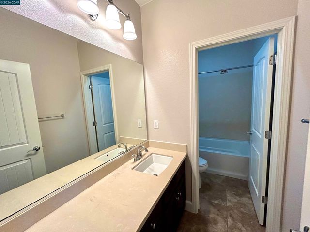 3373 Central Pkwy, Dublin, CA 94568
