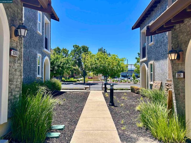 3373 Central Pkwy, Dublin, CA 94568