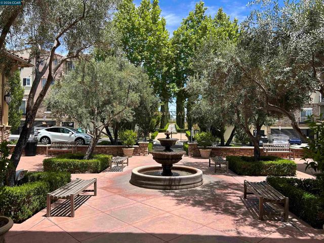 3373 Central Pkwy, Dublin, CA 94568