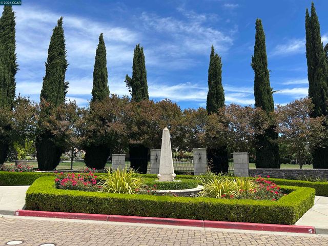 3373 Central Pkwy, Dublin, CA 94568