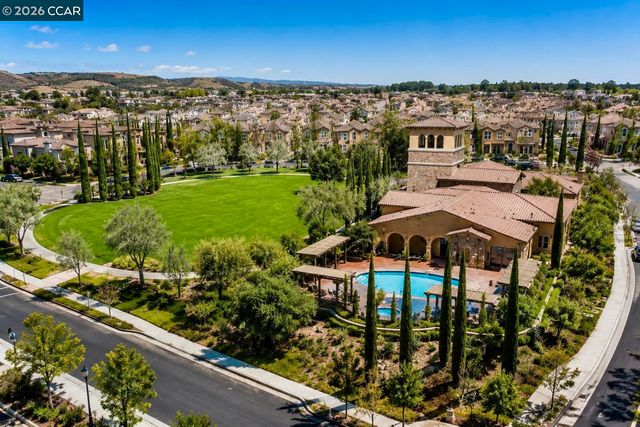 3373 Central Pkwy, Dublin, CA 94568