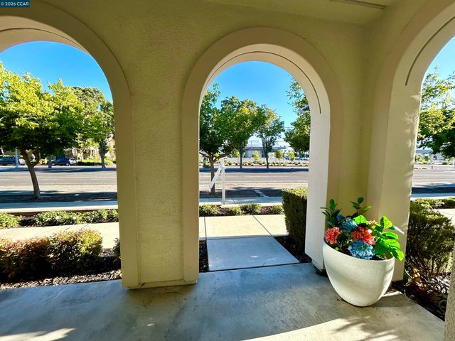 3373 Central Pkwy, Dublin, CA 94568