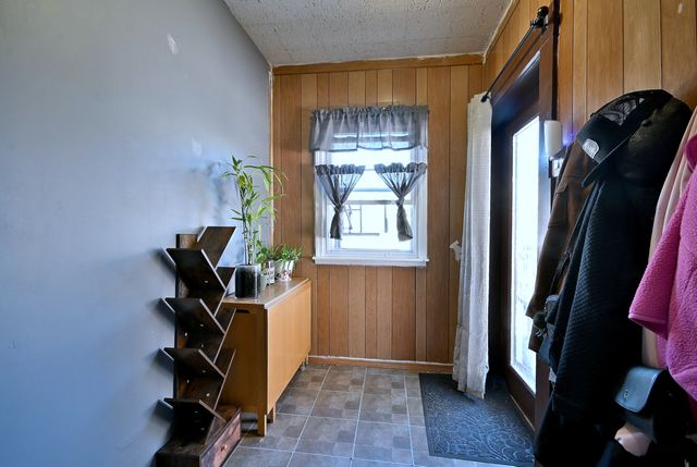 2924 N LINDER Avenue, Chicago, IL 60641