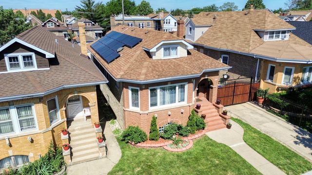 2924 N LINDER Avenue, Chicago, IL 60641