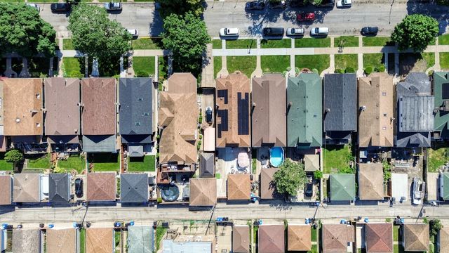 2924 N LINDER Avenue, Chicago, IL 60641