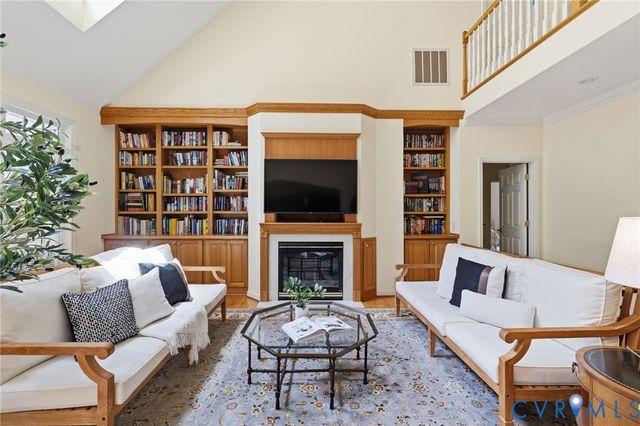 2065 Garrett Ln, Powhatan, VA 23139