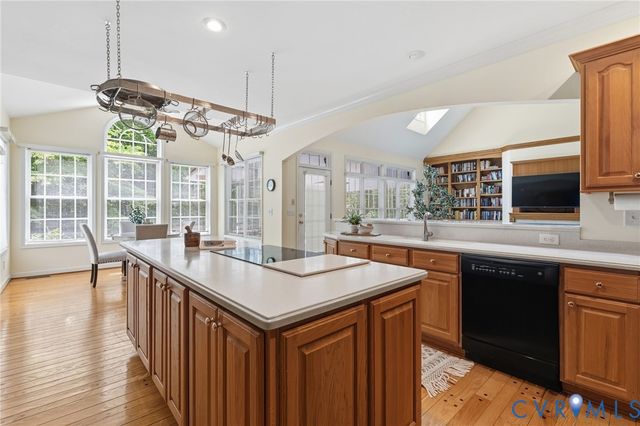 2065 Garrett Ln, Powhatan, VA 23139