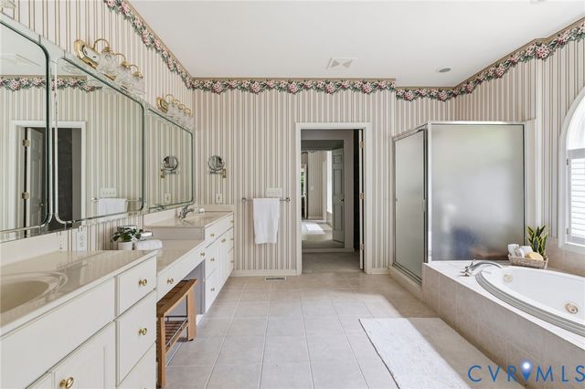 2065 Garrett Ln, Powhatan, VA 23139