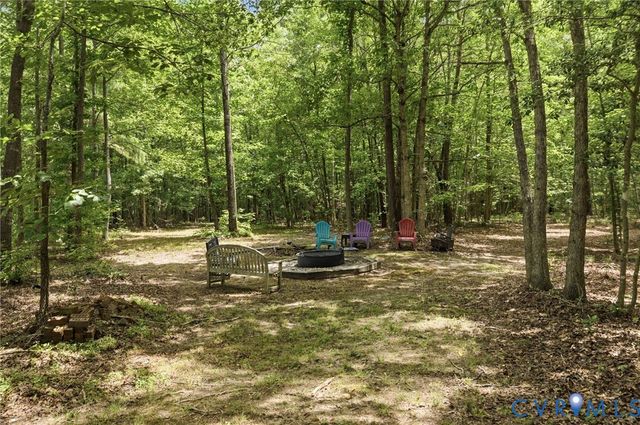 2065 Garrett Ln, Powhatan, VA 23139