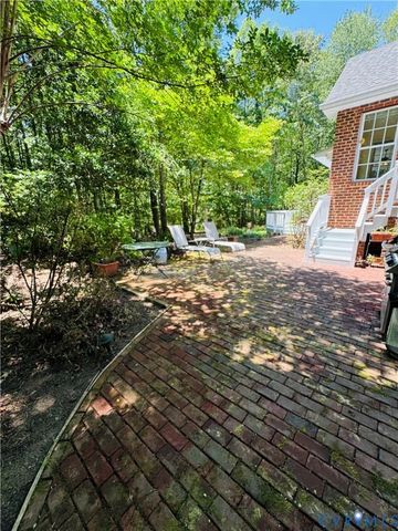2065 Garrett Ln, Powhatan, VA 23139