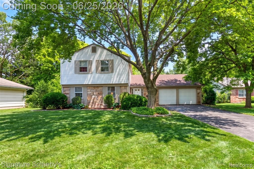 4672 Argyle Drive, Troy, MI 48085