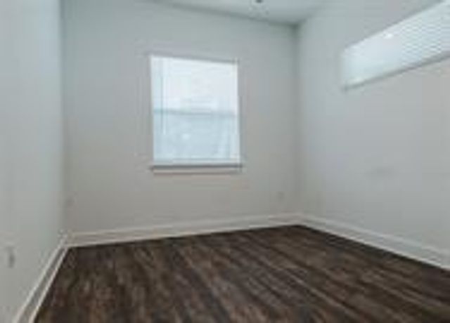 1004 Wheatley Ave, Austin, TX 78752