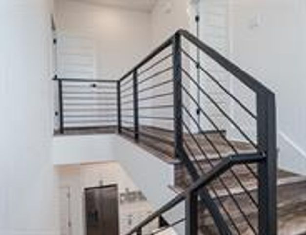 1004 Wheatley Ave, Austin, TX 78752