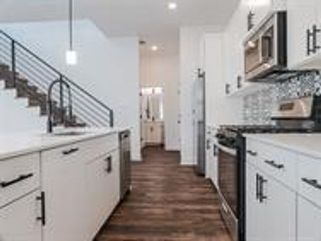 1004 Wheatley Ave, Austin, TX 78752