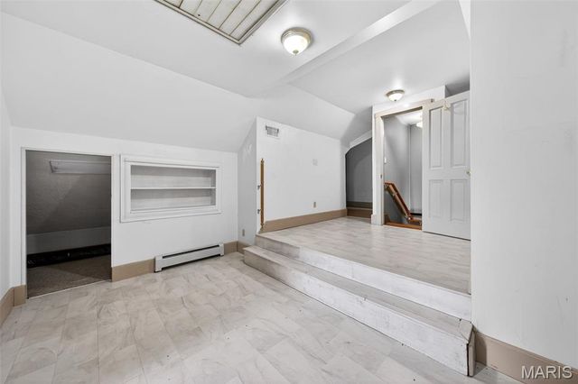 737 Lost Creek Lane, Washington, MO 63090