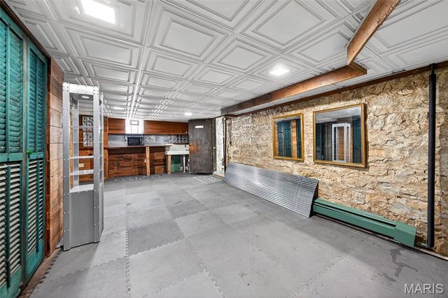 737 Lost Creek Lane, Washington, MO 63090