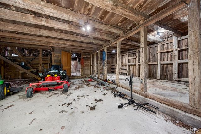 737 Lost Creek Lane, Washington, MO 63090