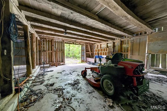 737 Lost Creek Lane, Washington, MO 63090