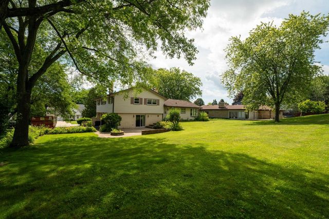4514 Ridgecrest DRIVE, Mount Pleasant, WI 53403