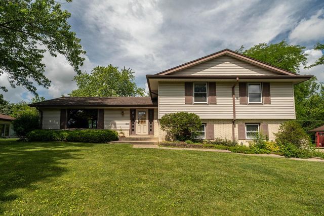 4514 Ridgecrest DRIVE, Mount Pleasant, WI 53403