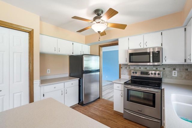 4514 Ridgecrest DRIVE, Mount Pleasant, WI 53403