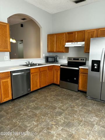 2994 MIKRIS Drive E, Jacksonville, FL 32225