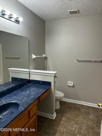 2994 MIKRIS Drive E, Jacksonville, FL 32225