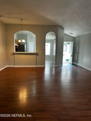 2994 MIKRIS Drive E, Jacksonville, FL 32225