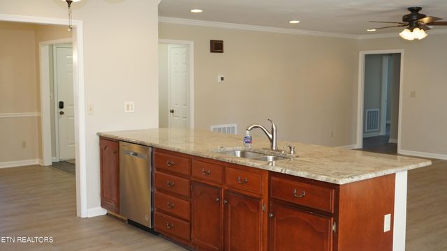 867 Westgate Drive, Alcoa, TN 37701