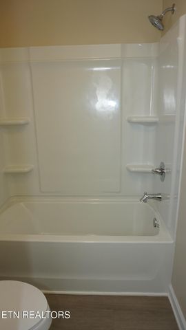 867 Westgate Drive, Alcoa, TN 37701