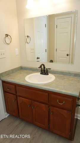 867 Westgate Drive, Alcoa, TN 37701