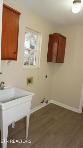 867 Westgate Drive, Alcoa, TN 37701