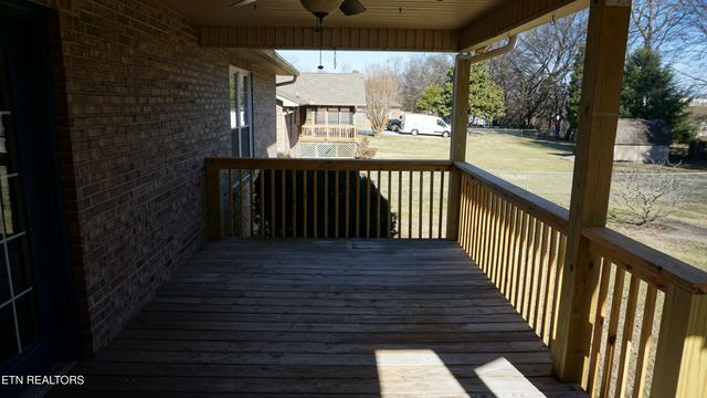 867 Westgate Drive, Alcoa, TN 37701